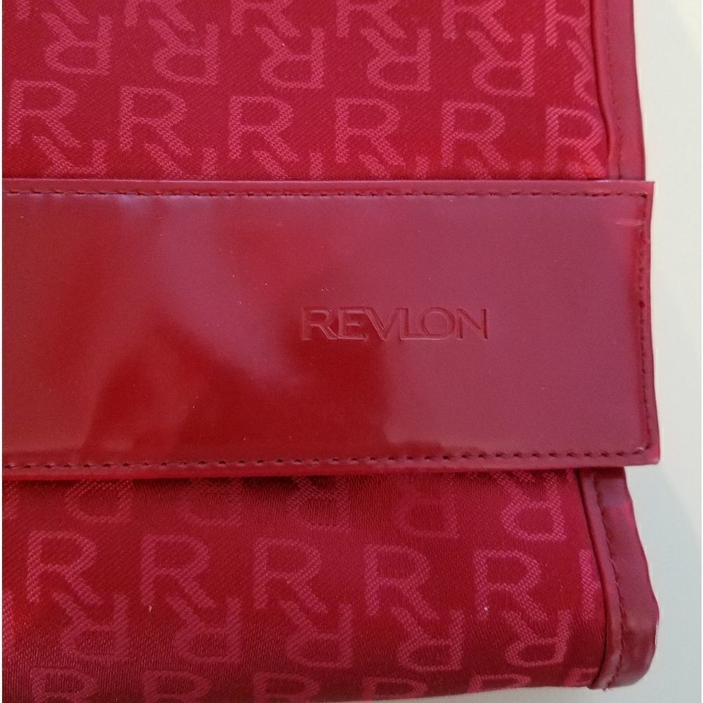 NWOT Revlon Makeup Travel Organizer